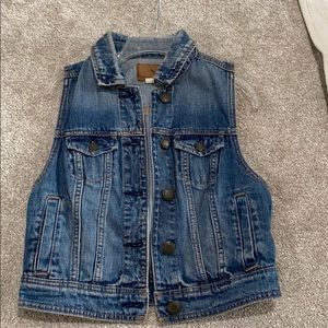 American eagle jean vest